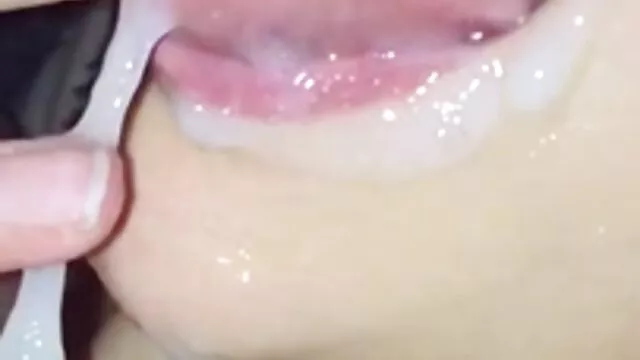 La pelirroja y lujuriosa Aspen Ora recibe videos xxx traducidos al español una follada anal