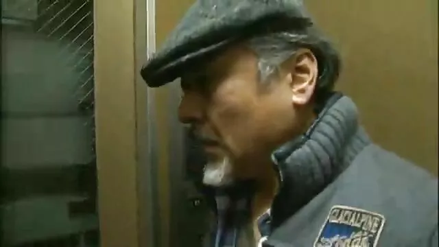 Follando en publico serviporno en castellano olvidando en el frio