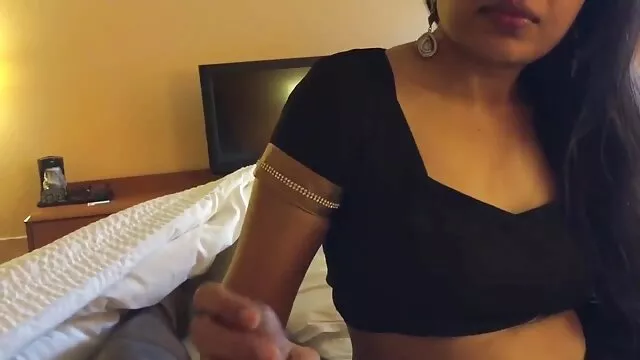 El tío se folló a una negra peliculas xxx subtituladas en español de grandes tetas y les vertió semen