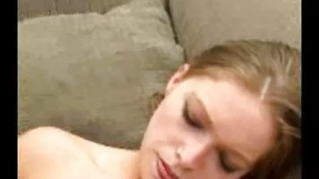 Alice intenta tener sexo con un negro por primera vez ver peliculas porno completas gratis