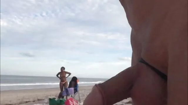 Follada a porno online español un extraño encantador en el bosque