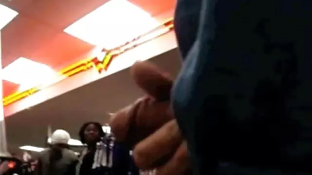 Una joven latina fue violada brutalmente en su boca y coño abuelas españolas follando