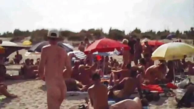 Morena modesta chupa y folla videos eroticos en castellano con placer en la cama