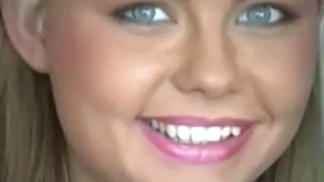 Victoria Valentino - Solo mamá puede chupar una xxx gordas españolas polla