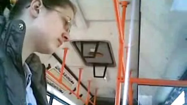 Mami folla con un chico bajo primer anal en español la camara