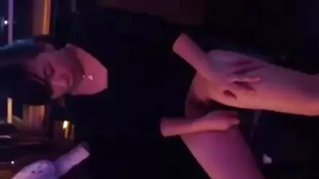 Natasha Nice chupa maduras lesbianas españolas una gran polla blanca